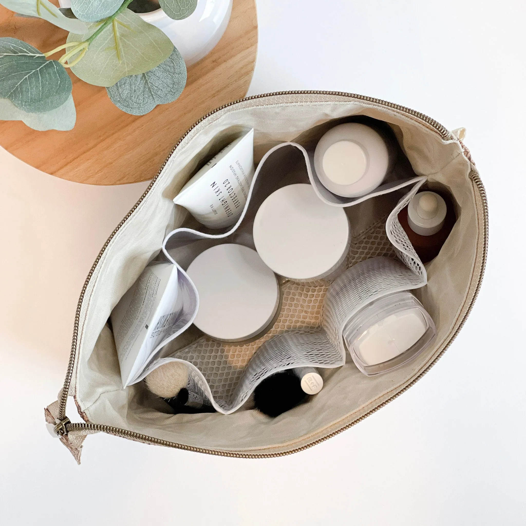 ADVENTURER cosmetics bag | AQUAMARINE