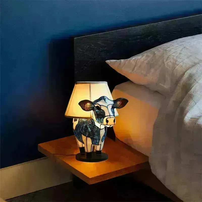 Beautiful Cow Table Lamp Bedside Table Lamp With USB Bedside Lamp For Living Room Bedroom Dormitory Bra Ornament
