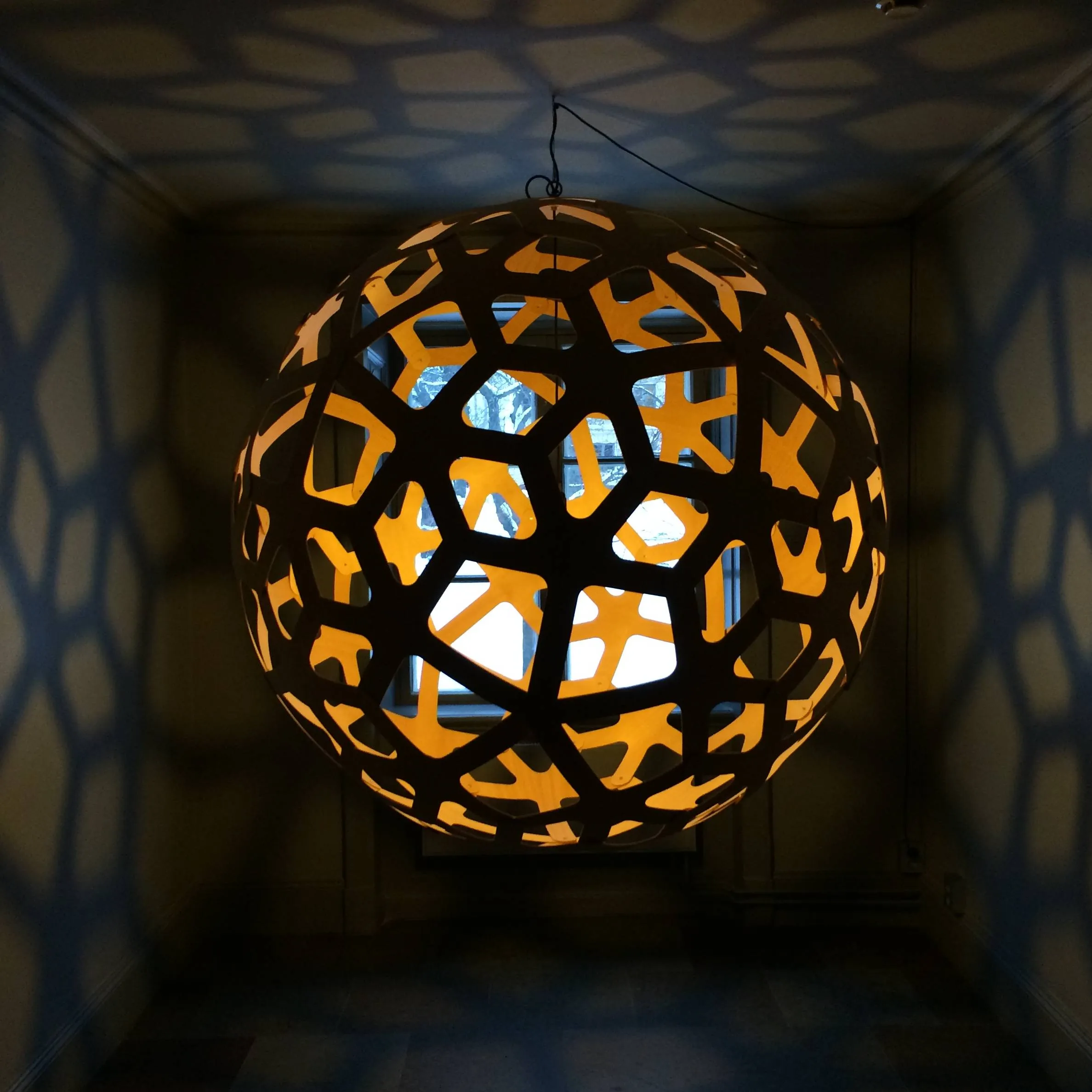 Coral Pendant Light: Large