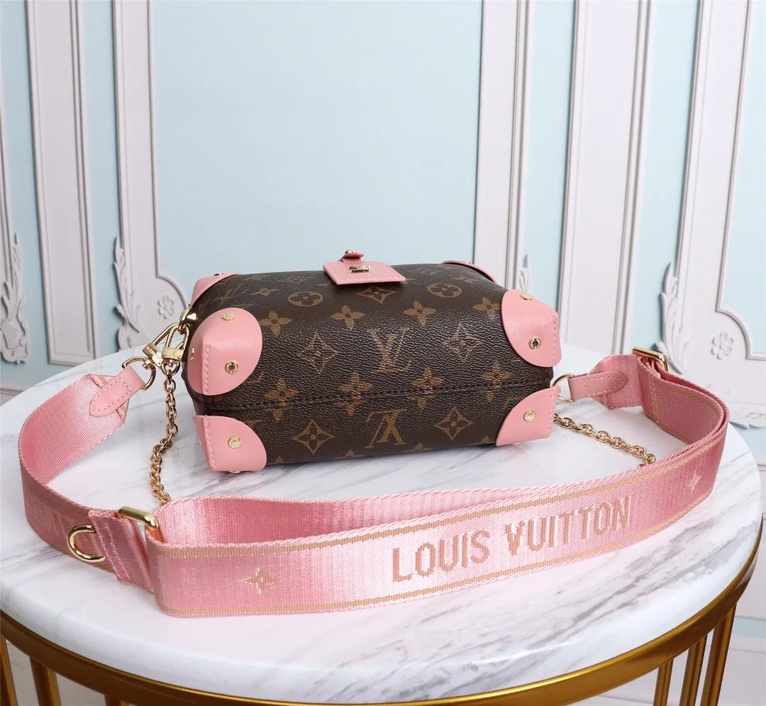 Designer Handbags LN 027
