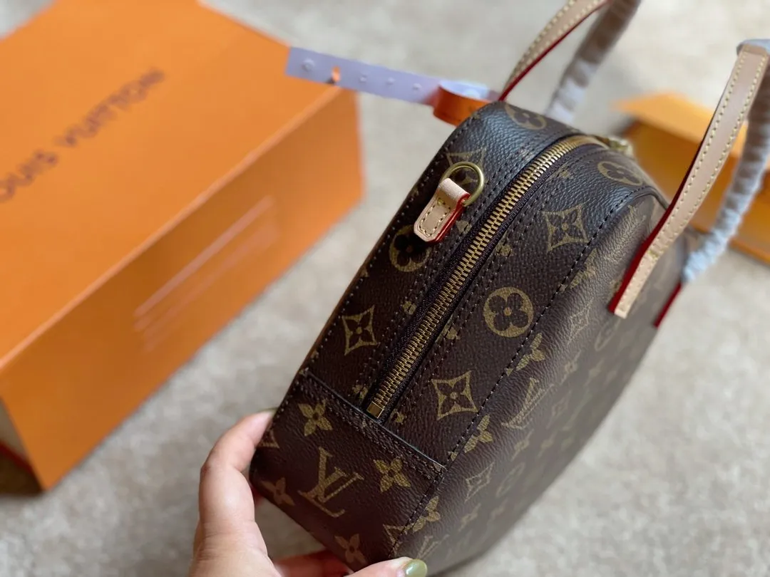 Designer Handbags LN 496