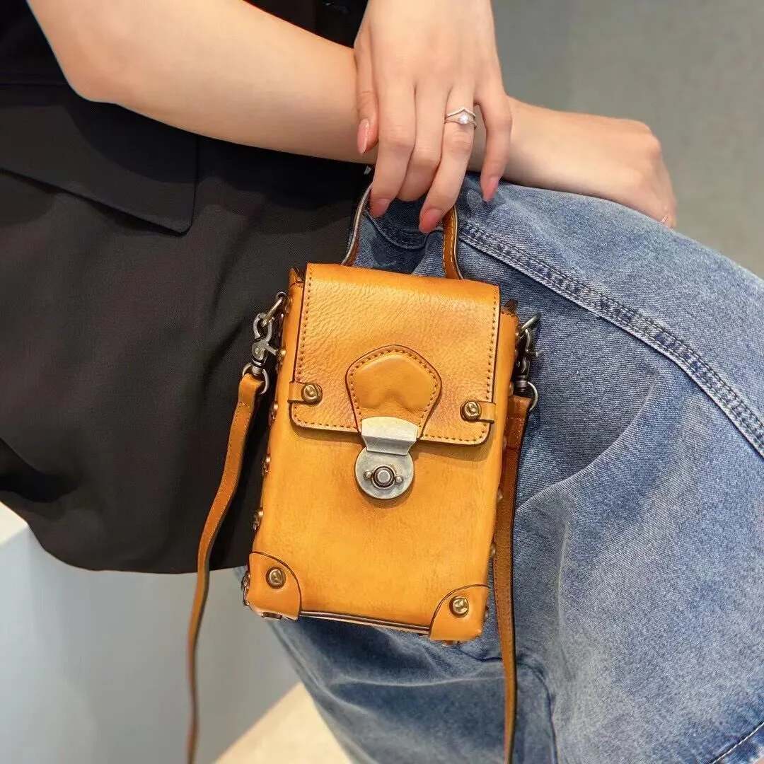 Mini Women's Leather Cell Phone Purses With Shoulder Strap Leather Over The Shoulder Bag