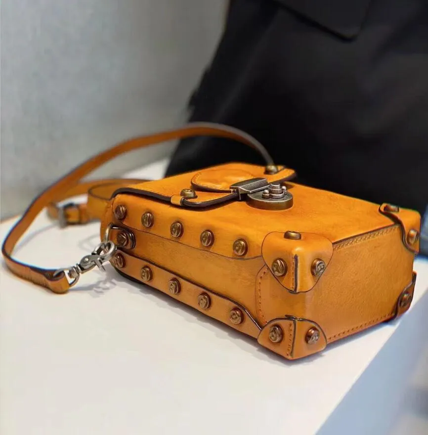 Mini Women's Leather Cell Phone Purses With Shoulder Strap Leather Over The Shoulder Bag