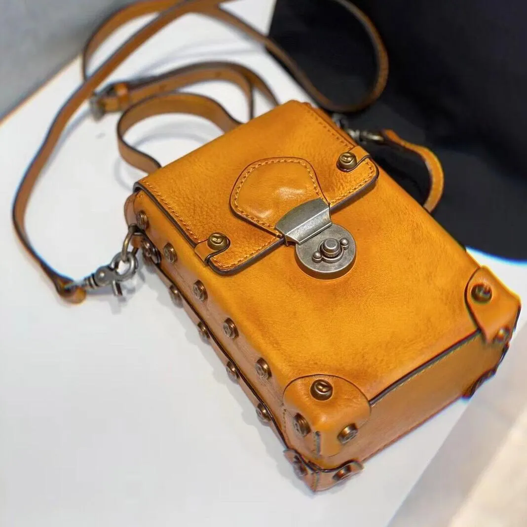 Mini Women's Leather Cell Phone Purses With Shoulder Strap Leather Over The Shoulder Bag