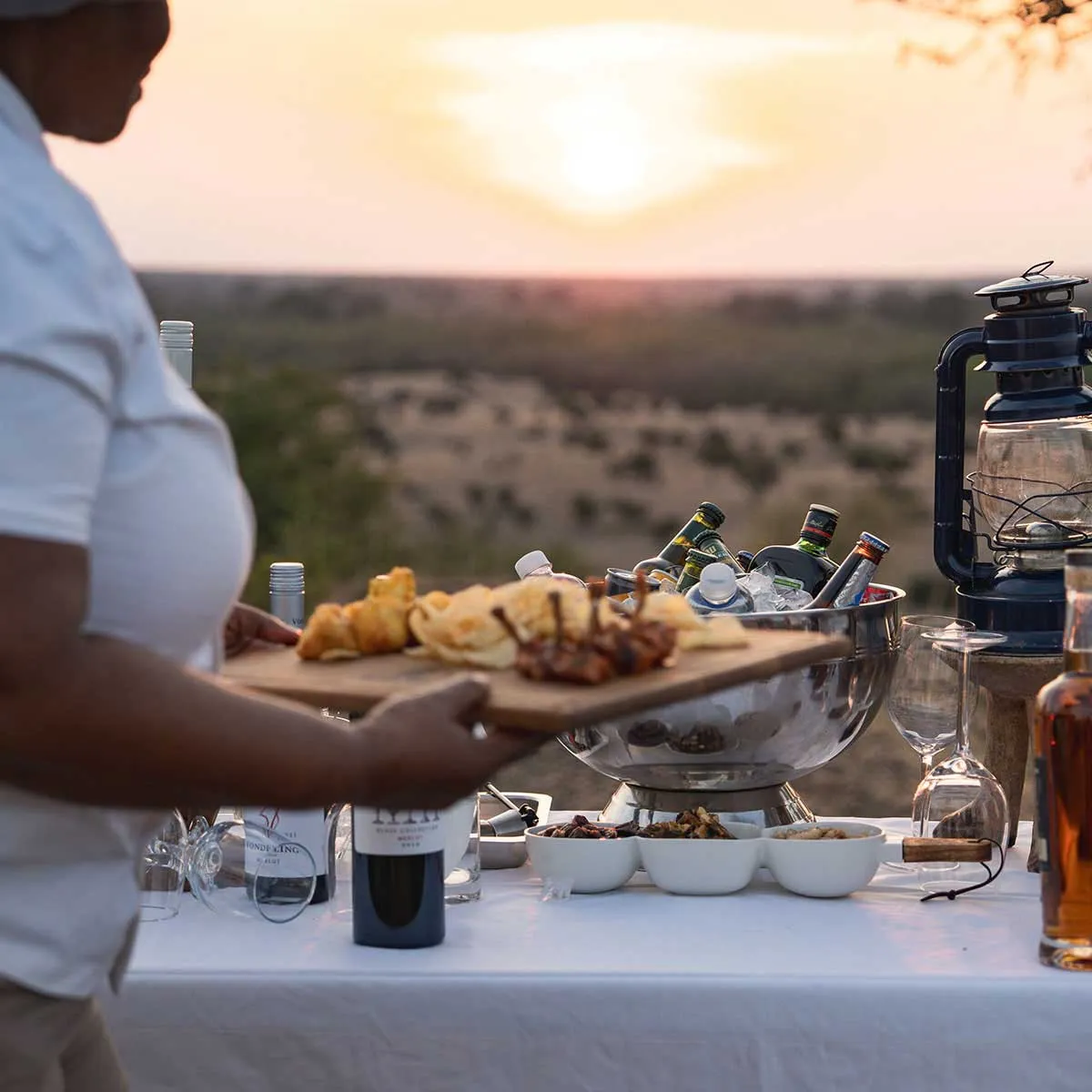 "Well"cation - bounti in Botswana Trip | Luxury Suite, Sharing Room