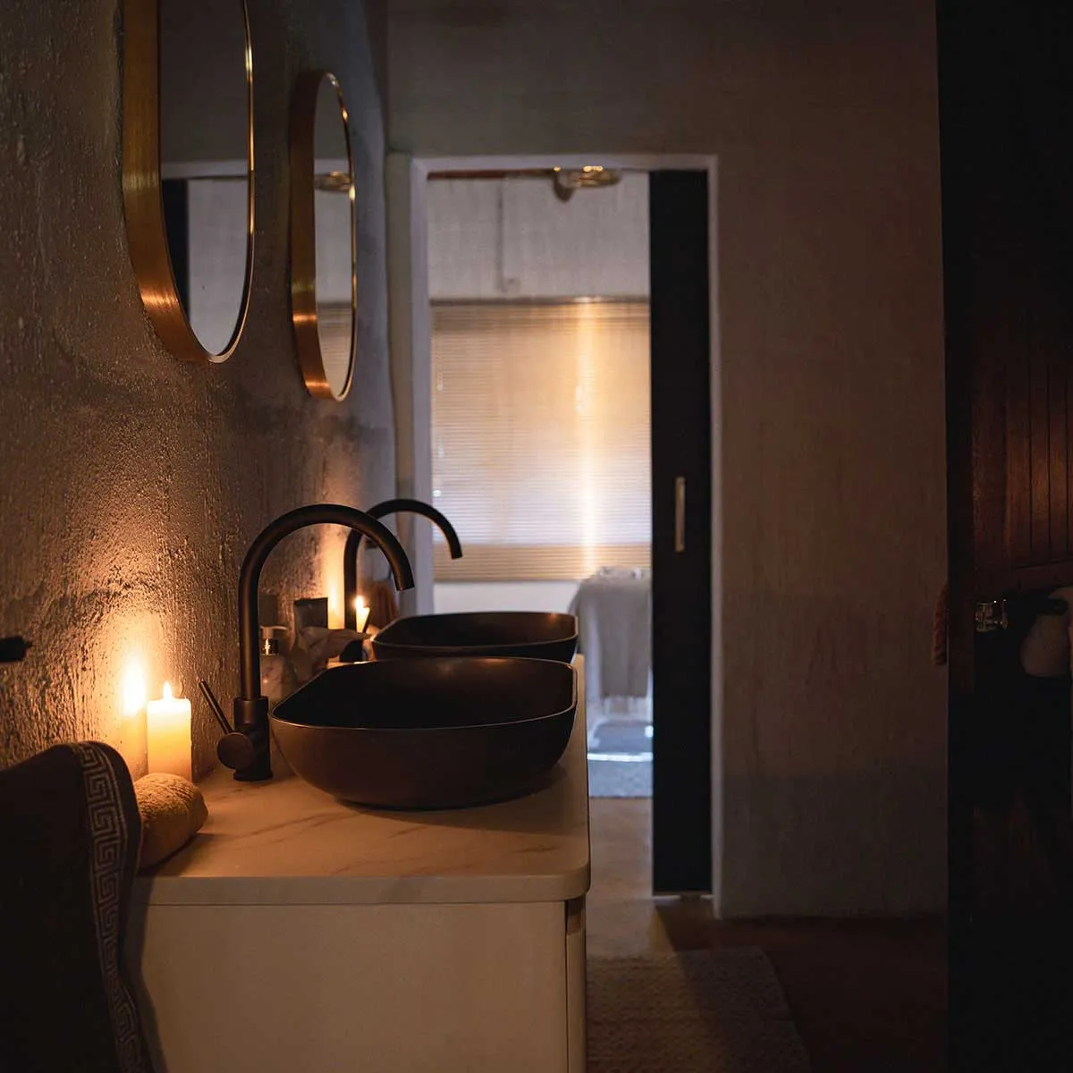 "Well"cation - bounti in Botswana Trip | Luxury Suite, Sharing Room