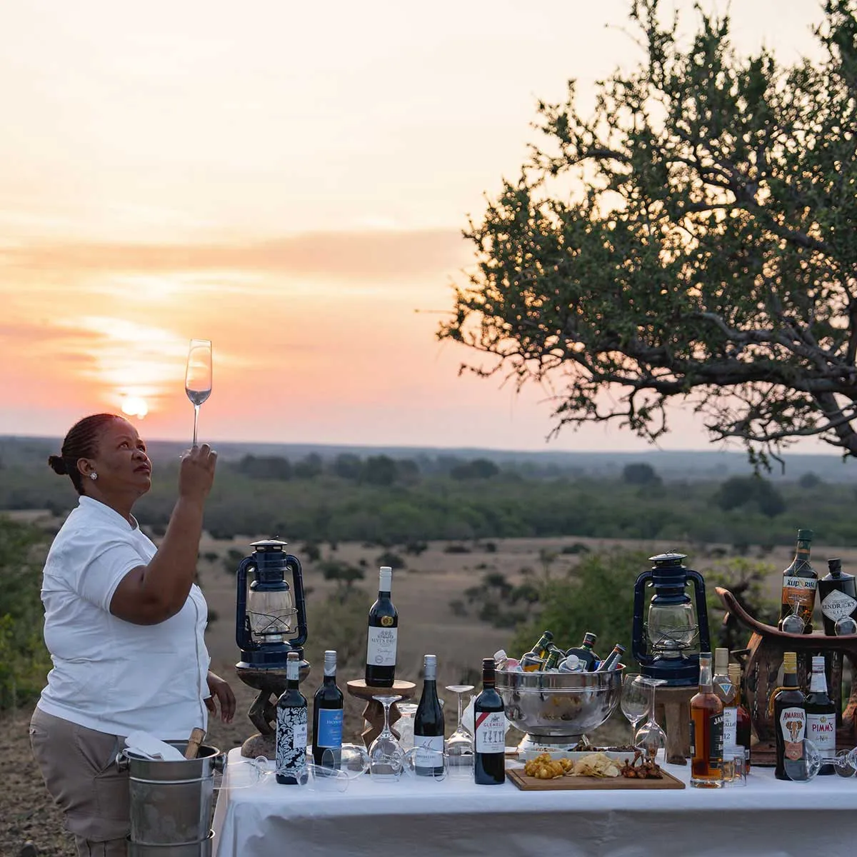 "Well"cation - bounti in Botswana Trip | Luxury Suite, Sharing Room