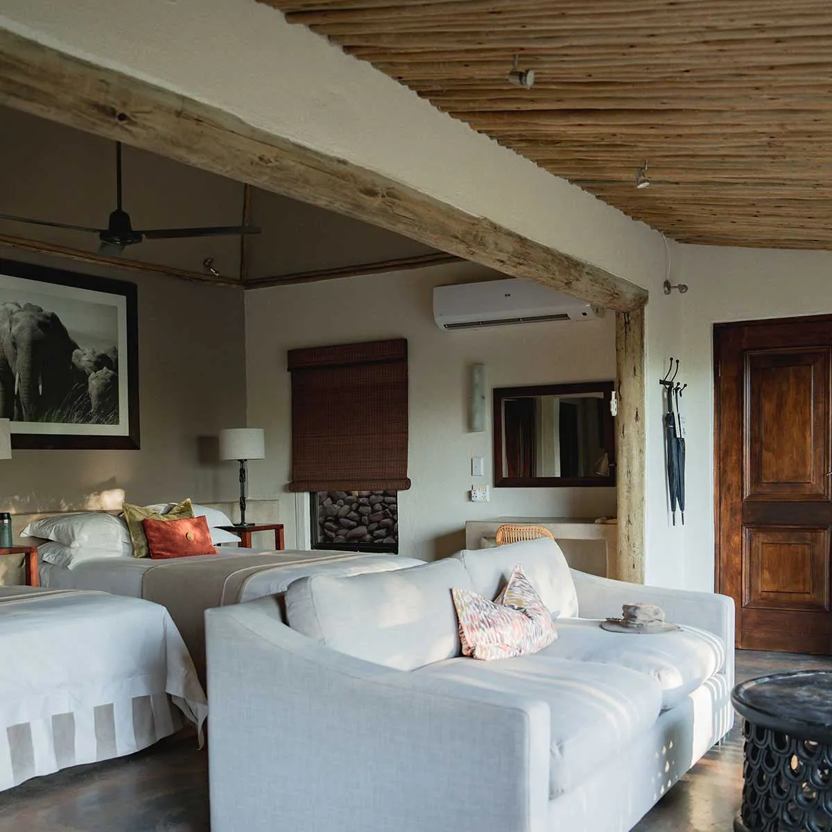 "Well"cation - bounti in Botswana Trip | Luxury Suite, Sharing Room