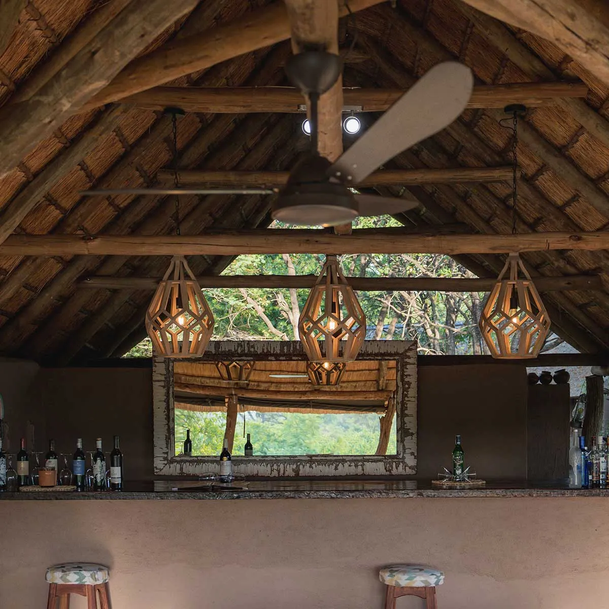 "Well"cation - bounti in Botswana Trip | Luxury Suite, Sharing Room