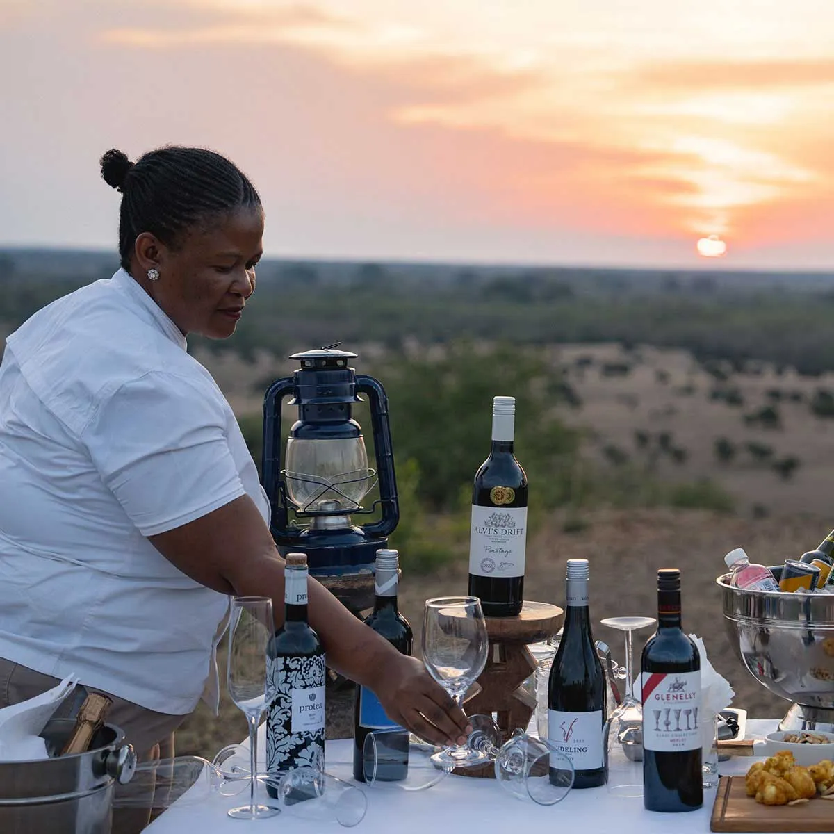 "Well"cation - bounti in Botswana Trip | Luxury Suite, Sharing Room