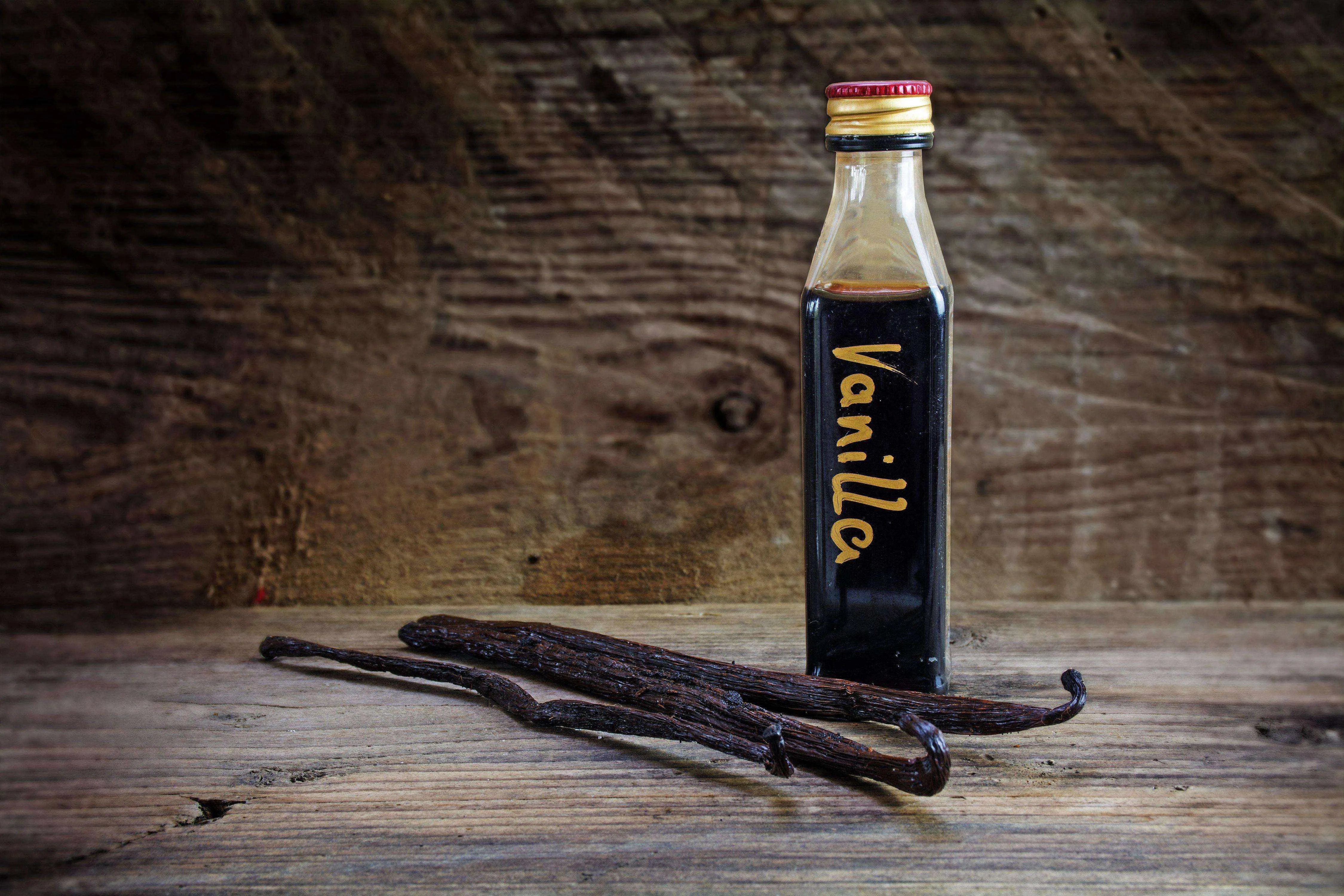 Tahitian Vanilla Beans - Whole Grade B Pods for Extract