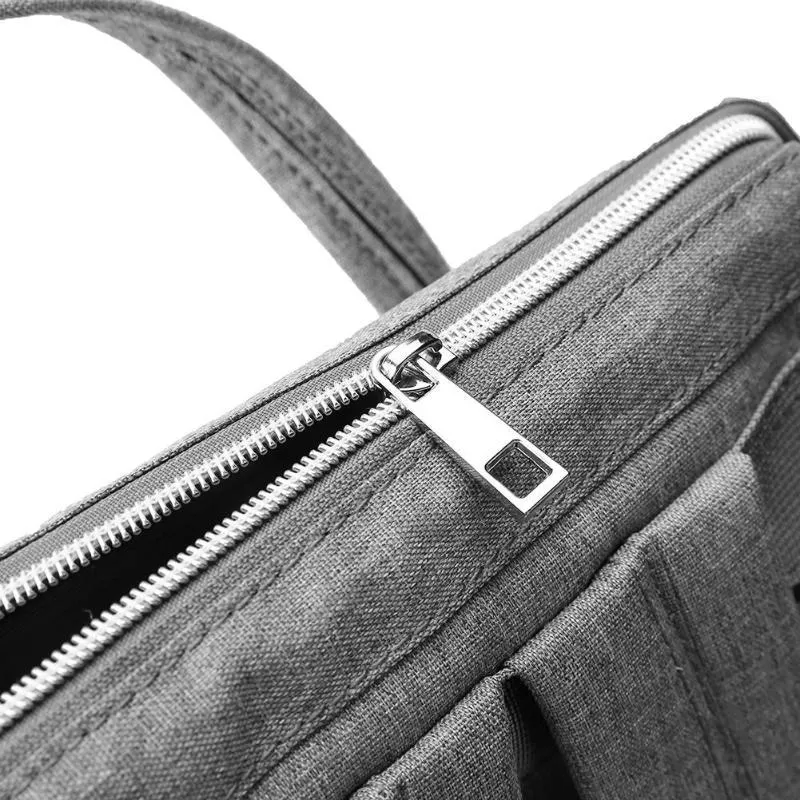 THE ULTIMATE DIAPER BAG