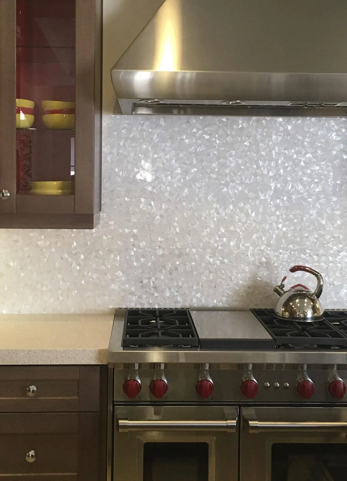 White Illusion Mother Of Pearl Mosaic Tile
